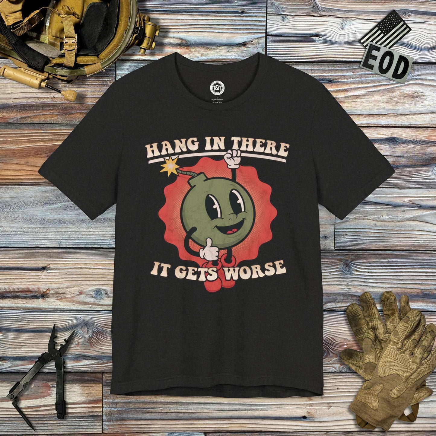 Tavern and Trail T-Shirt Hang In There T-Shirt Black Heather / S