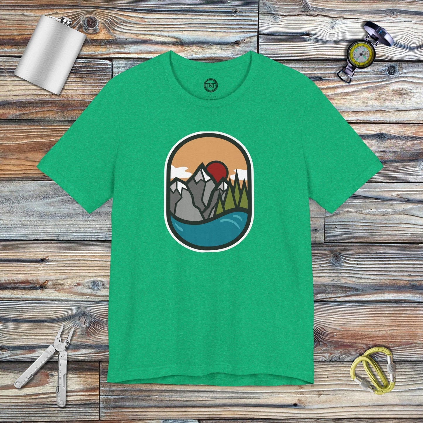 Tavern and Trail T-Shirt Sea-to-Sky Icon T-Shirt Heather Kelly / S