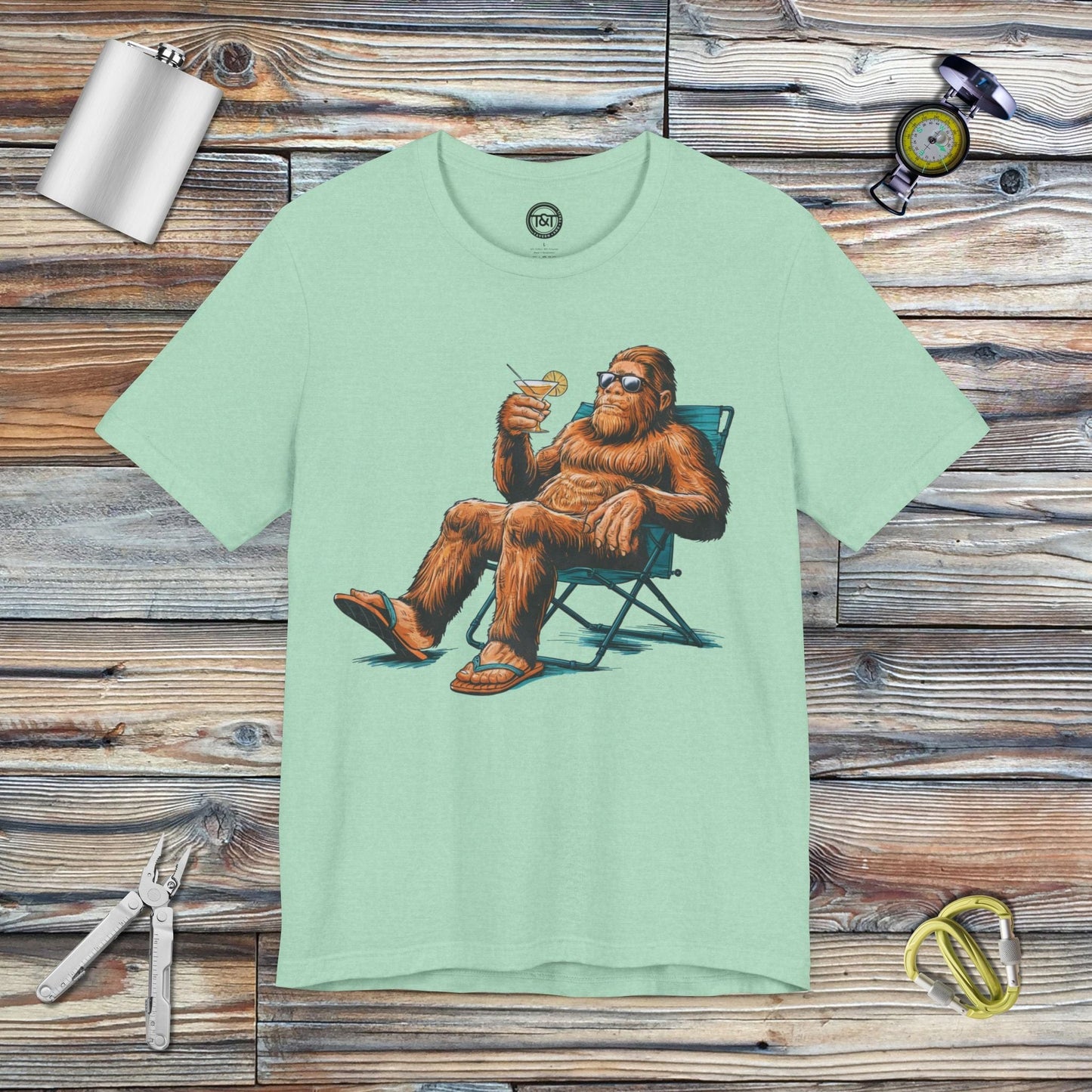 Tavern and Trail T-Shirt Chillin' with Sasquatch T-Shirt Heather Mint / S