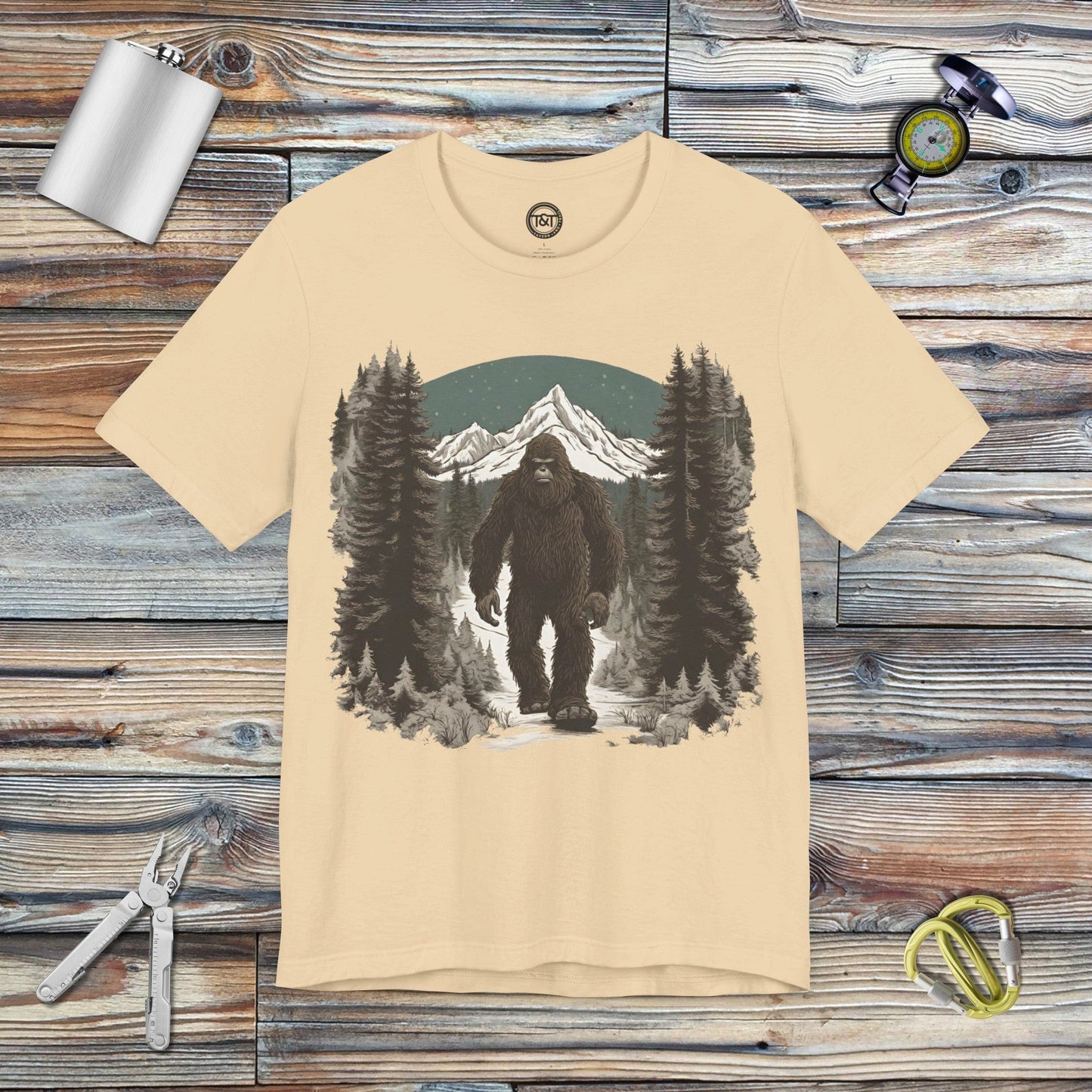 Tavern and Trail T-Shirt Big Squatch T-Shirt Soft Cream / S